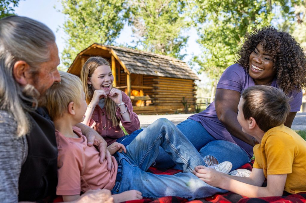 camping-family-1